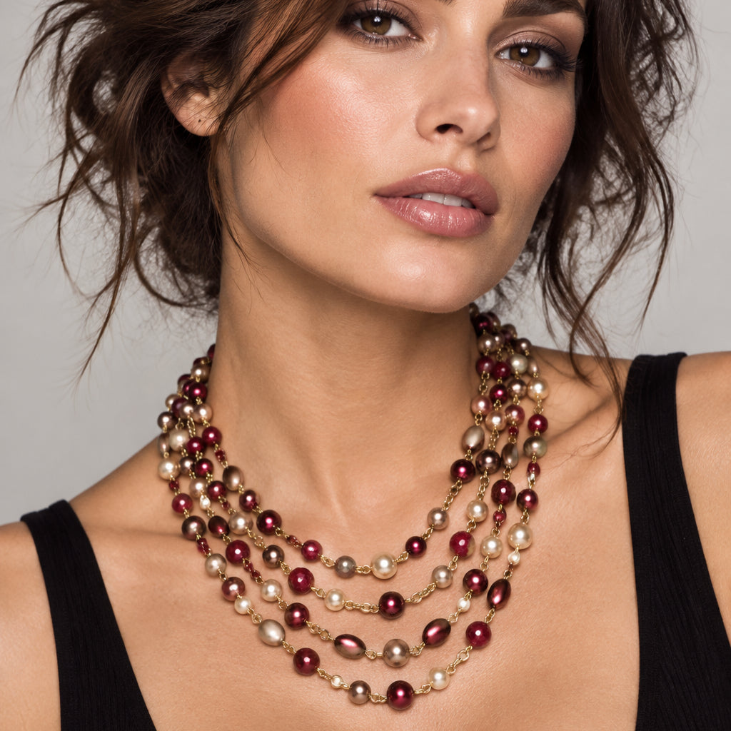 Collar multihilo de perlas de colores y cristales