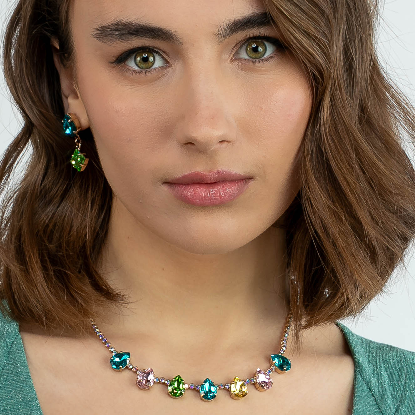Crystal choker