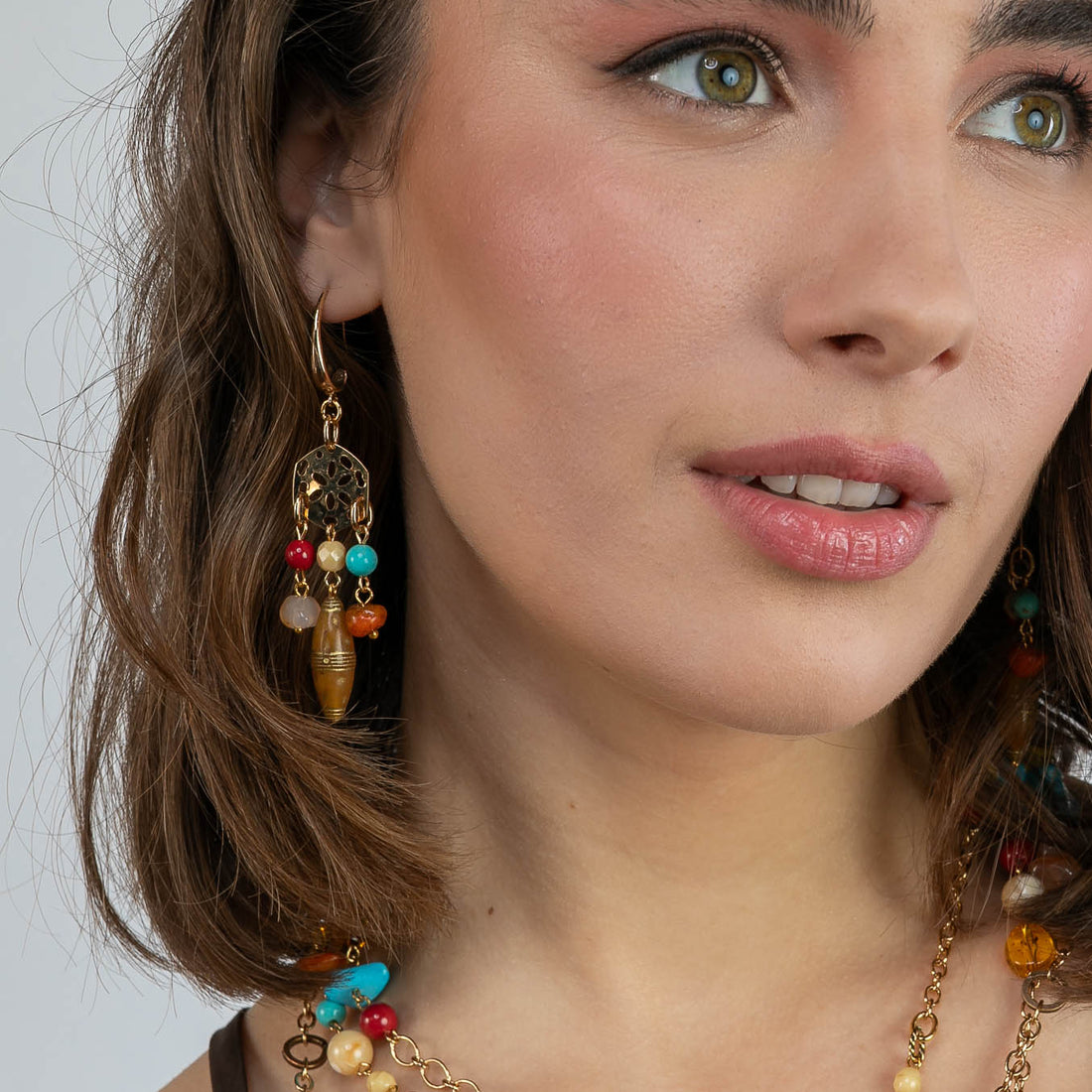 Orecchini pendenti multicolore