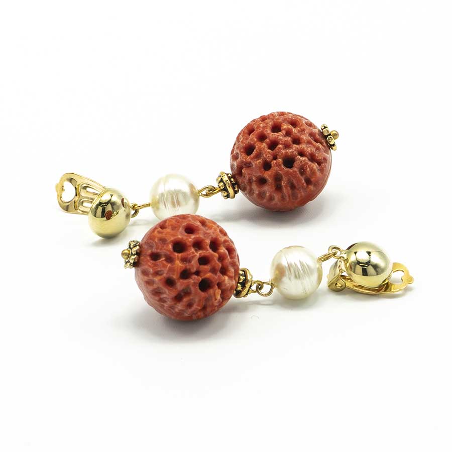 Orecchini pendenti corallo