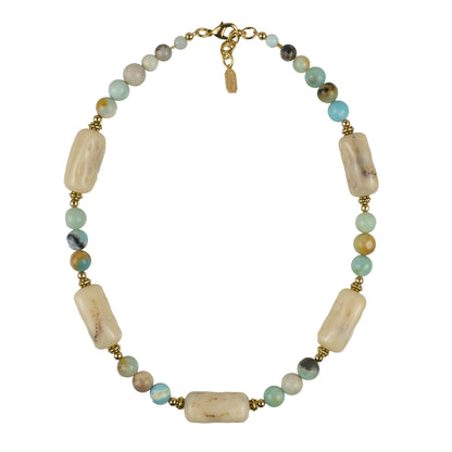 Multi-strand necklace of semi-precious stones