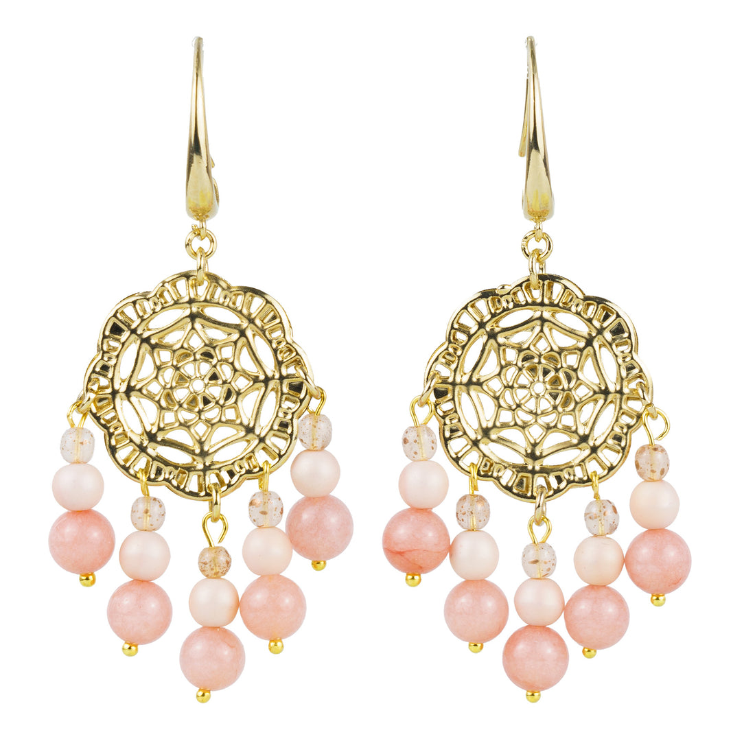 Pendientes colgantes en piedras semipreciosas y perlas.