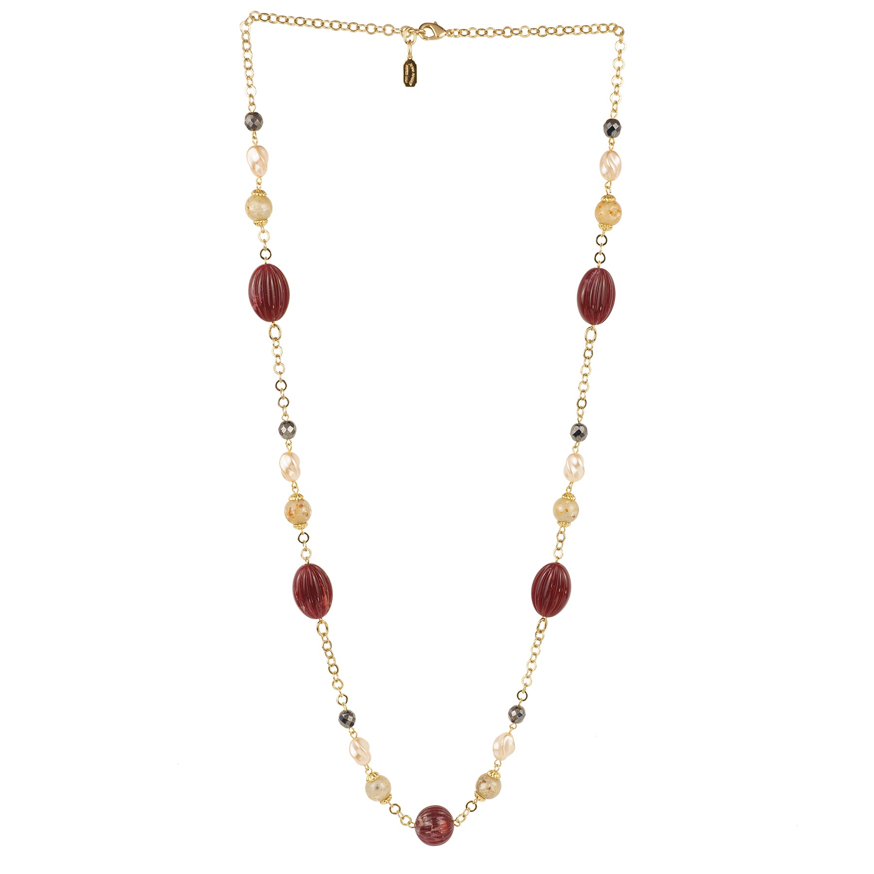 Collana lunga in resina e perle