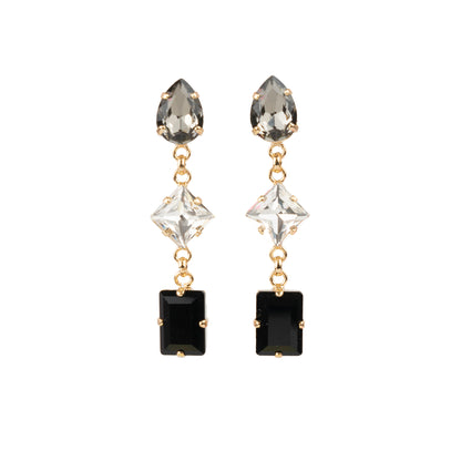 Dangle earrings with crystals