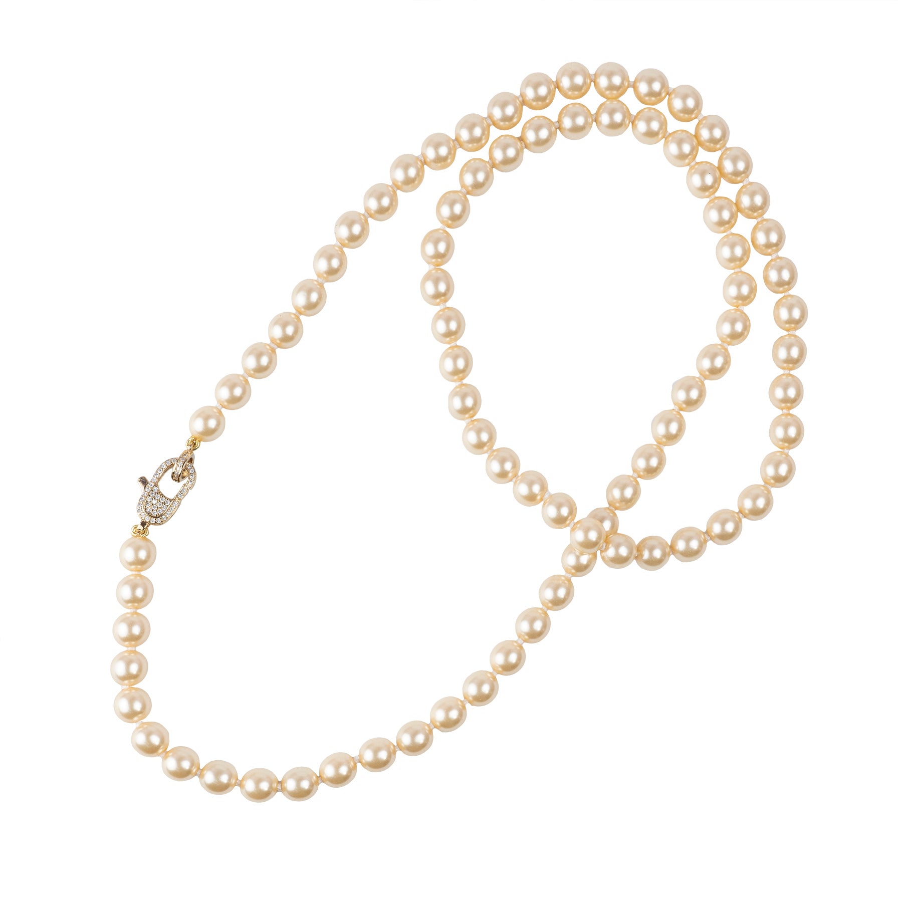 Long pearl necklace