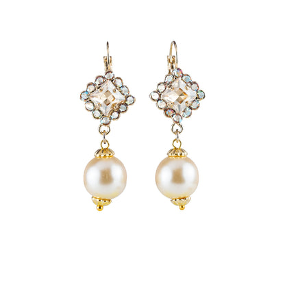 Pearl drop earrings