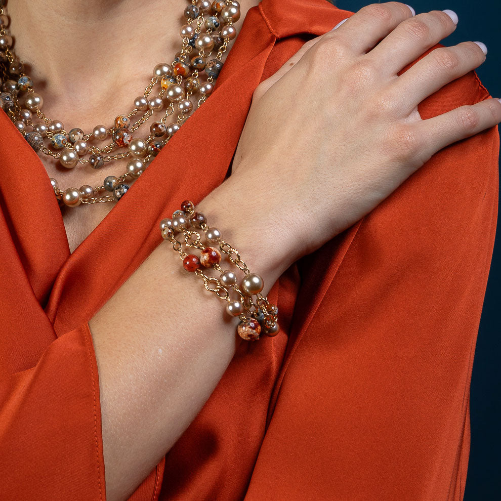Three-strand bracelet in semiprecious stones and pearls