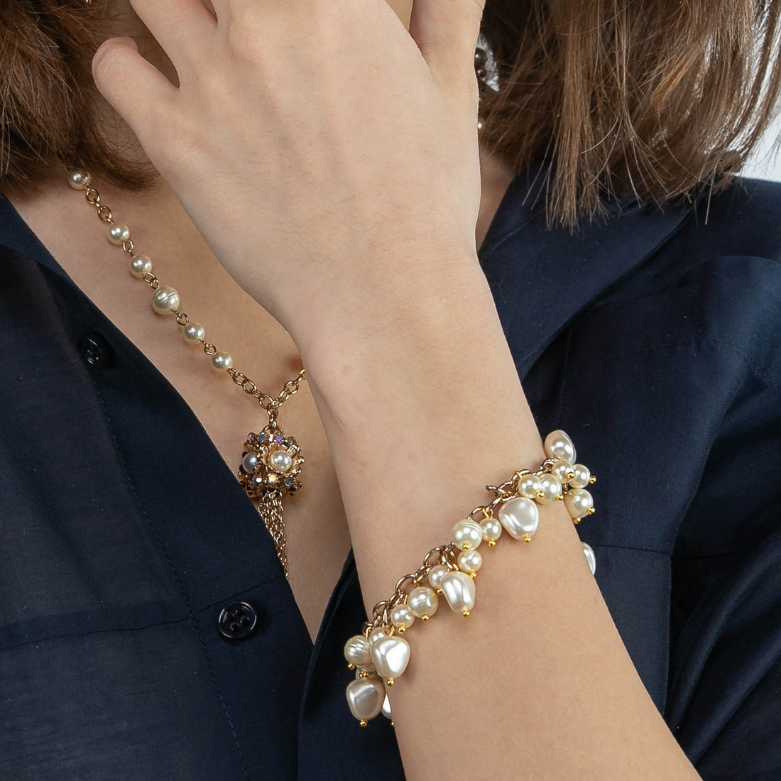 Bracciale charms con perle