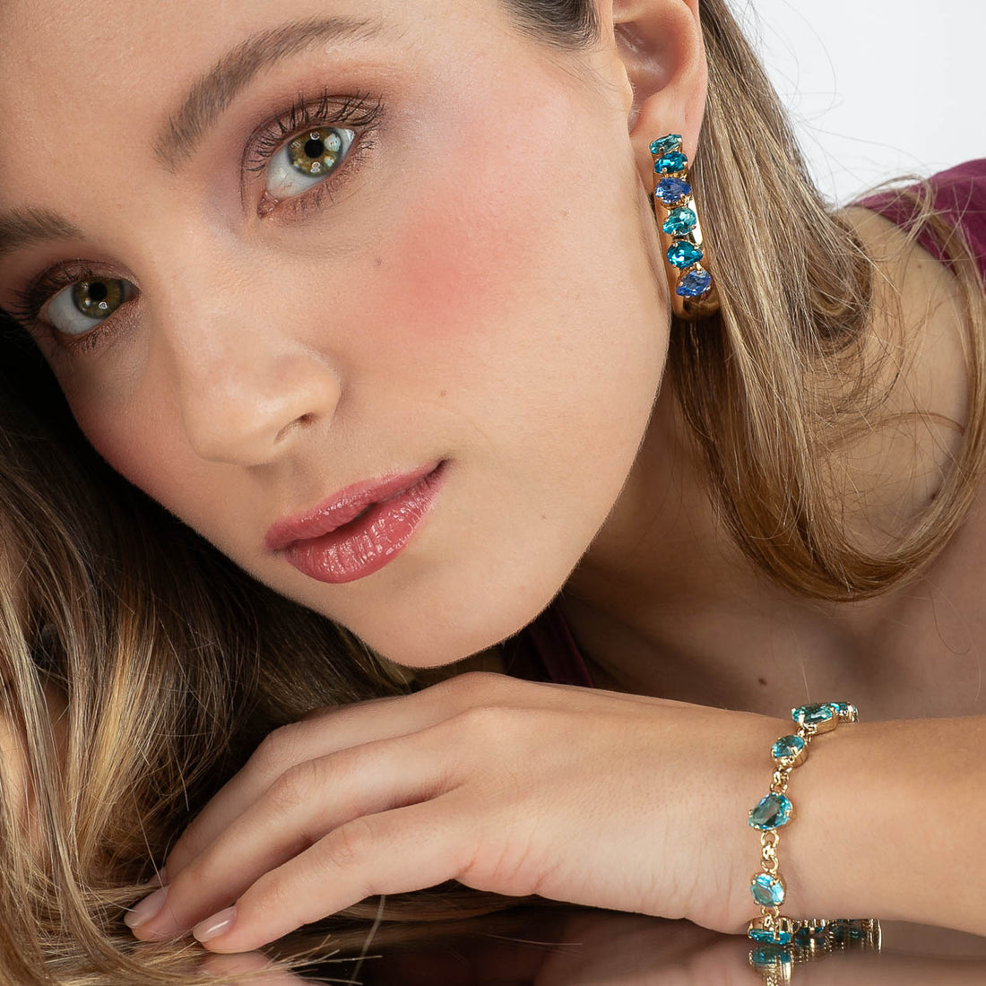 Bracciale con gocce di cristalli